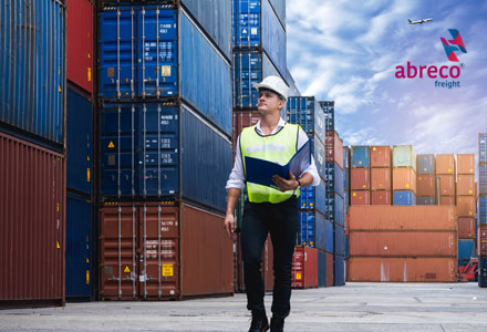 Avoid Customs Delays in Dubai: Freight Clearance Guide for UAE Importers